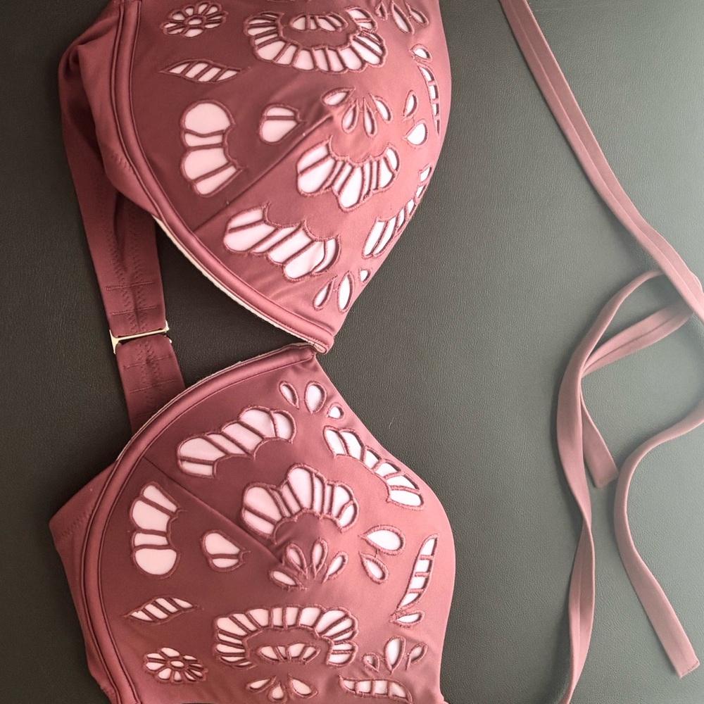 Womens Shade & Shore Burgundy Laser Cut Bikini Top 38DD - Picture 4 of 5